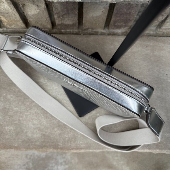 MICHAEL MICHAEL KORS JET SET SILVER MONOGRAM METALLIC CROSSBODY BAG Travel - Picture 11 of 16